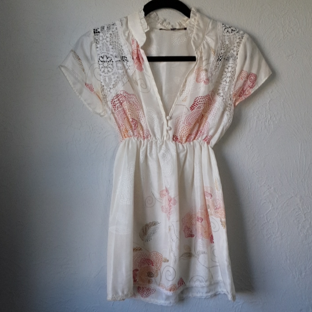 Kali and Bob Paris feminine cap sleeve top - Picture 1 of 3